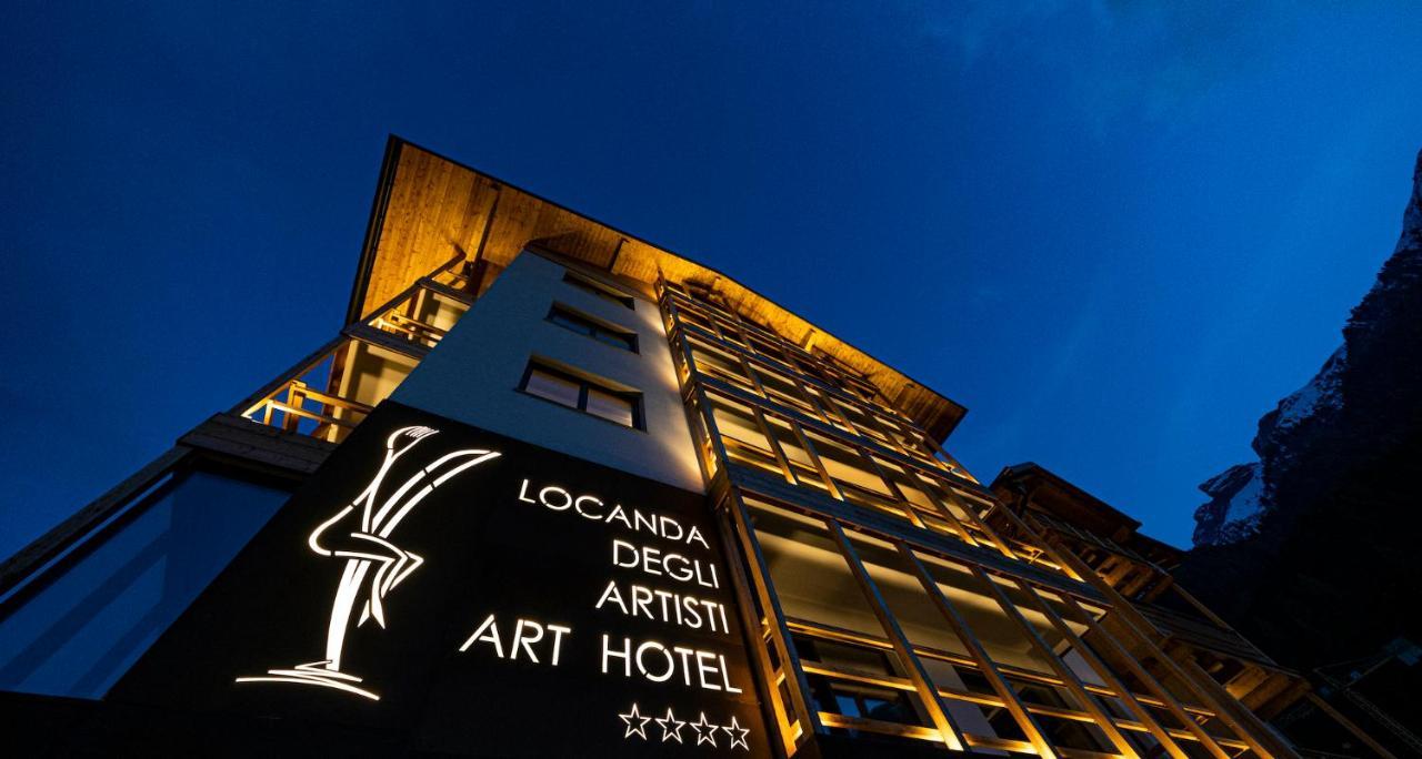 Locanda Degli Artisti Art Hotel Canazei Eksteriør bilde