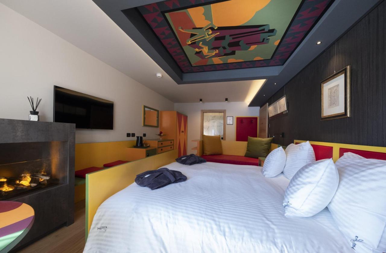 Locanda Degli Artisti Art Hotel Canazei Eksteriør bilde