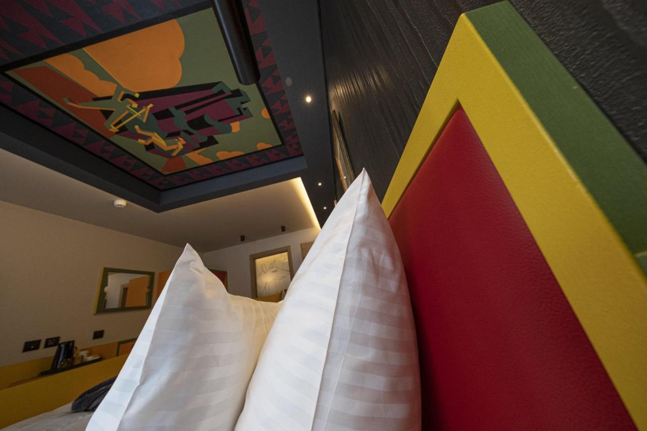 Locanda Degli Artisti Art Hotel Canazei Eksteriør bilde